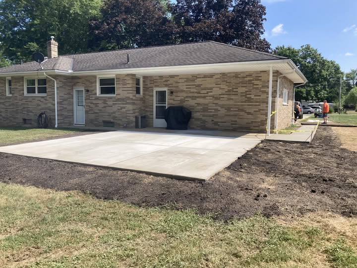 518306680_718260034438604_1342008619222118342_n - AF Concrete and Stone